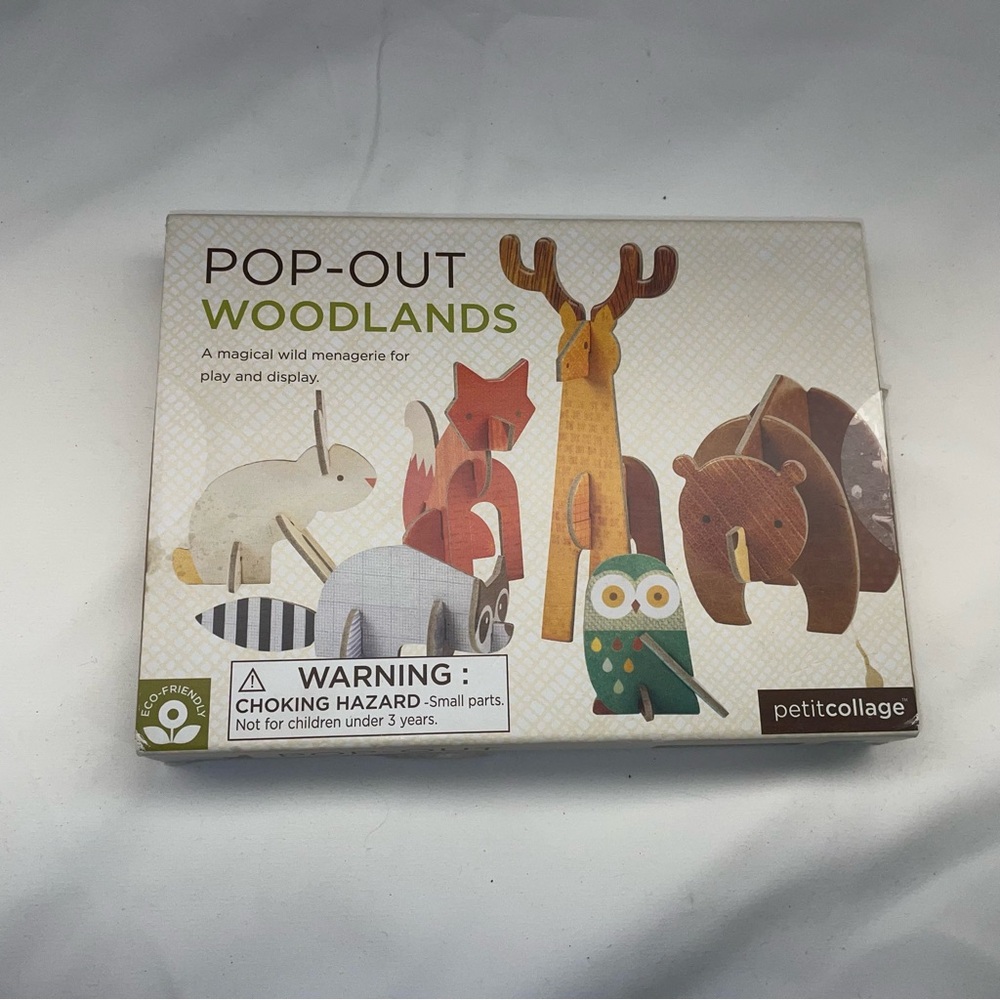 BNIB Petit Collage Pop-Out Woodlands playset